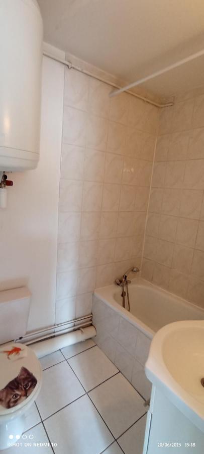 Studio Double 8 Avec Wifi Limoges Exterior foto